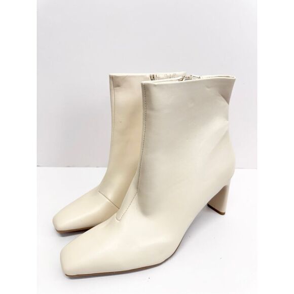 Alfani Boots Size 11 Cream Square Toe Block Heel Faux Leather Rubber Sole - Picture 3 of 11